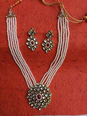 Beige Polki pearl Kundan  Necklace Sets 1