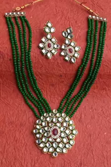 Green Polki Pearl Kundan Necklace Sets