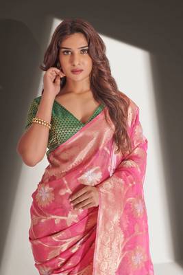 Pink woven organza saree with blouse 3