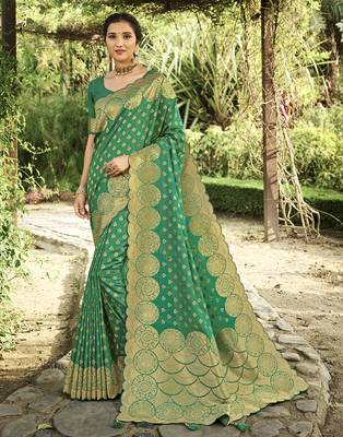 Green woven banarasi silk saree with blouse 1