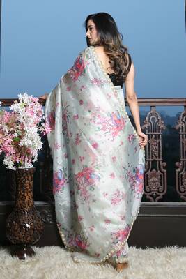 Light mint Green Digital print Organza Saree with heavy border 4