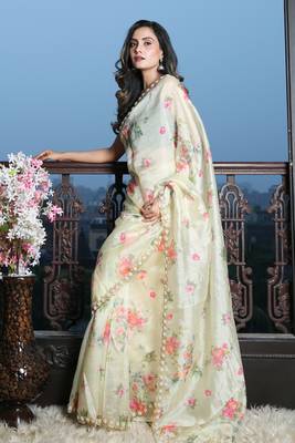 Cream Yellow Digital print Organza Saree with heavy border 1