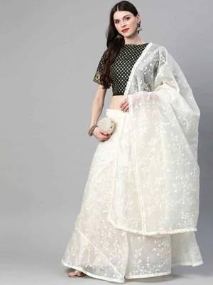 Off-white embroidered organza semi stitched lehenga 1