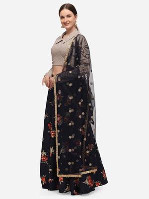 Black jacquard crepe semi stitched lehenga 3