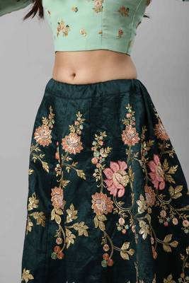 Dark-green embroidered art silk semi stitched lehenga 3