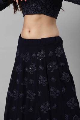 Navy-blue embroidered georgette semi stitched lehenga 3