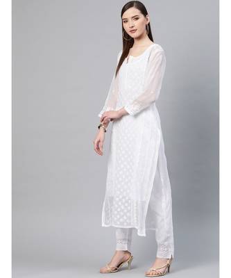 Ada Women Hand Embroidered White Kota Chikan Kurta Set with Slip - A811112 3