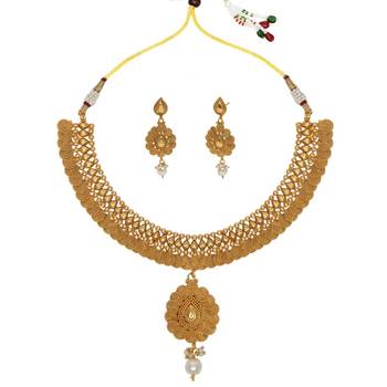 White necklace-sets 1