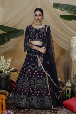 Heavy Designer LEHENGHA 1