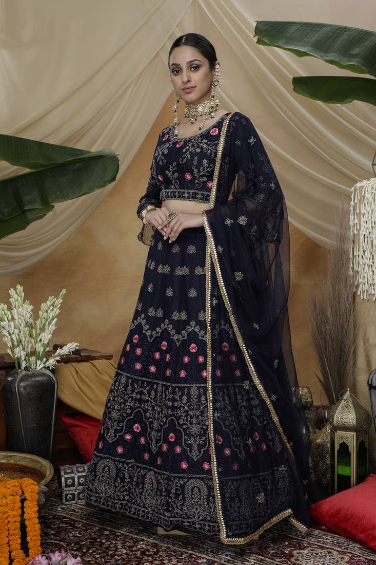 Heavy Designer LEHENGHA