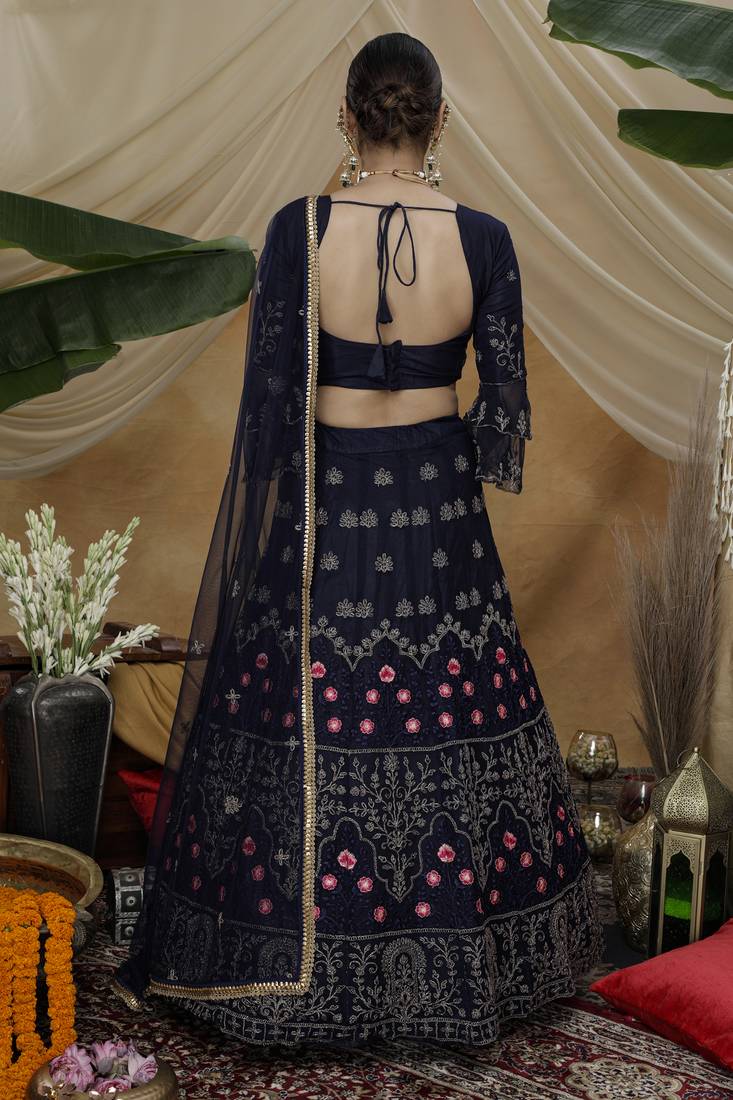 Heavy Designer LEHENGHA