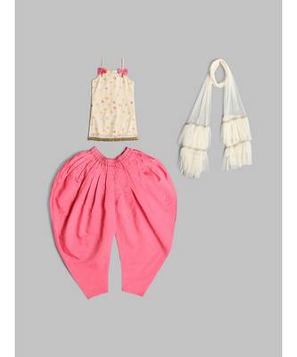 Duxe Cream and Pink Dhoti Set with Dupatta 6