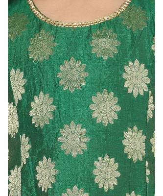 Beautiful Green and Purple Lehenga Choli for Girls with Dupatta 4