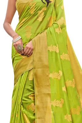 Green woven organza saree with blouse 4