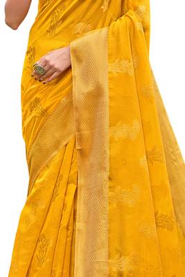 Mustard woven organza saree with blouse 4