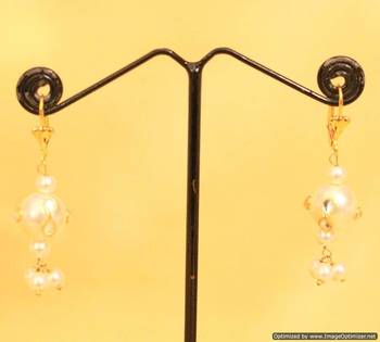 White Pearl Kundan Earrings 1