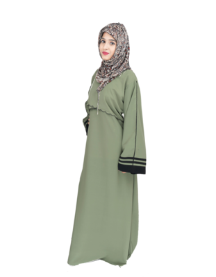 Green plain crepe abaya 3