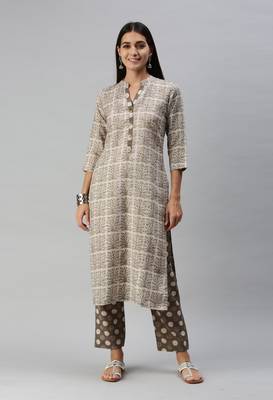 SheWill Women Grey Floral Printed Cotton Blend Kurta with Palazzos 1