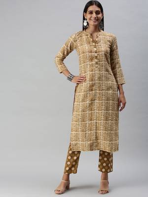 SheWill Women Olive Floral Printed Cotton Blend Kurta with Palazzos 1