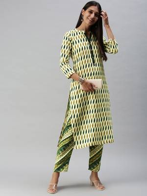 SheWill Women Beige and Green Ethnic Motifs Ikat Printed Regular Kurta with Palazzo Style Pant 3