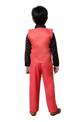 DKGF Boys 3-Piece Suit 2