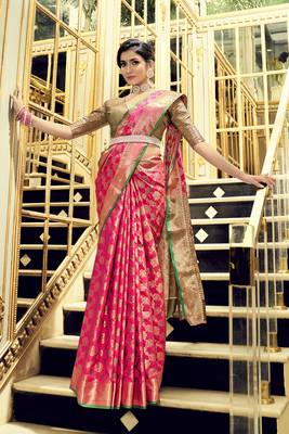 Pink woven banarasi saree with blouse 3