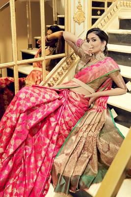 Pink woven banarasi saree with blouse 4