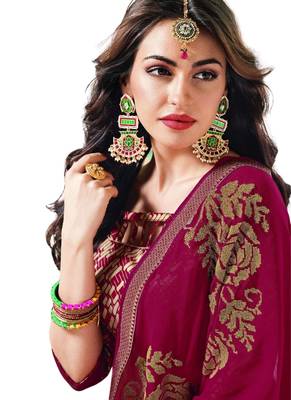 Magenta printed georgette saree with blouse 2