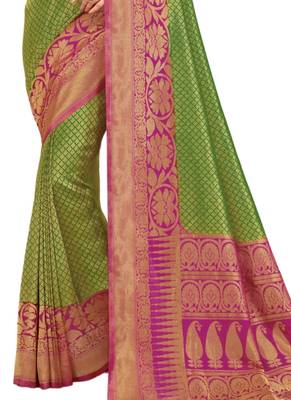 Green woven dupion silk saree with blouse 3