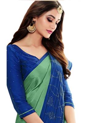 Green plain art silk saree with blouse 2