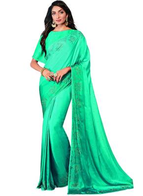 Green printed crepe saree with blouse 1