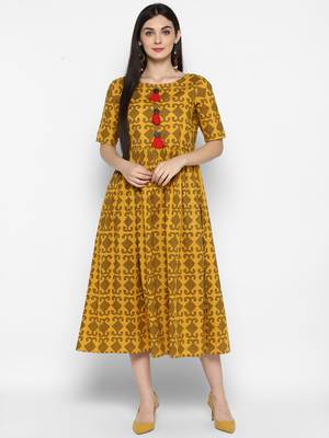 Mustard printed cotton maxi-dresses 1
