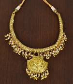 White Beaded Hasli necklaces 317FNN25