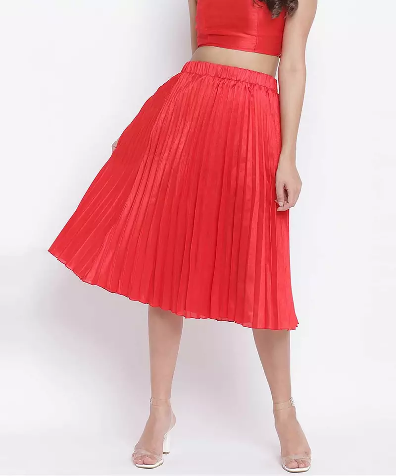 Hearted red pleated women skirt