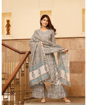 Pheeta Light Grey Floral Hand Block Printed Set with Flared Pants and Dupatta 3