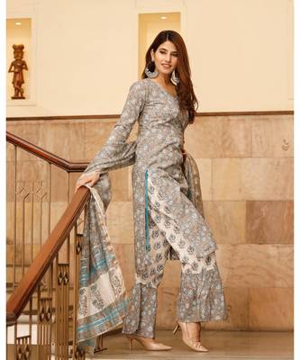 Pheeta Light Grey Floral Hand Block Printed Set with Flared Pants and Dupatta 6