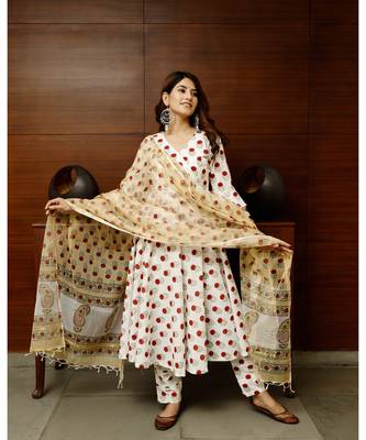 Pheeta White Booti Floral Suit Set 1