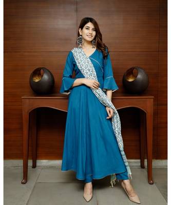 Pheeta Sapphire Blue Solid Suit Set with Block Print Dupatta 3
