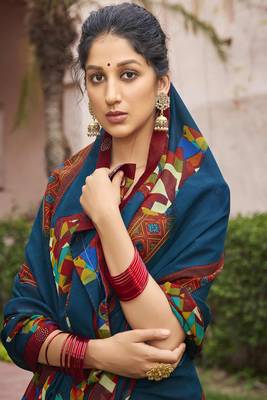 Dark blue printed georgette saree with blouse 2