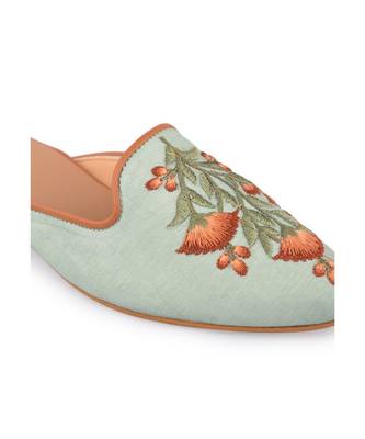 Garden Mules 2