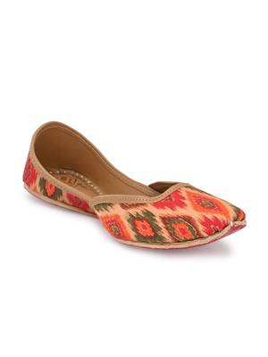 Sringam Women Multi Printed Handcrafted Mojaris 1