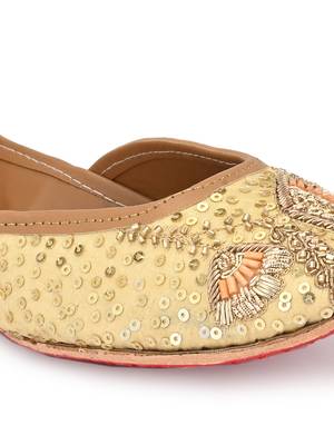 Sringam Women Beige Embroidered Handcrafted Mojaris 5