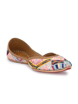 Sringam Women Pink Embroidered Handcrafted Mojaris 1