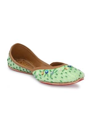 Sringam Women Green Embroidered Handcrafted Mojaris 1