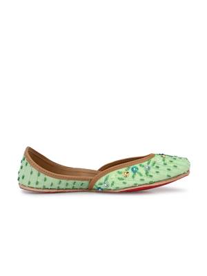 Sringam Women Green Embroidered Handcrafted Mojaris 3