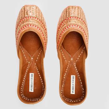 Peach Embroidered Jaipuri Mojari 1