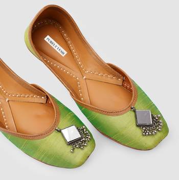 Green Mirror Rustic Embellished Jutti 2