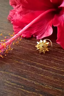 Designer Spiral Gold cubic zirconia nose-ring Nosepin