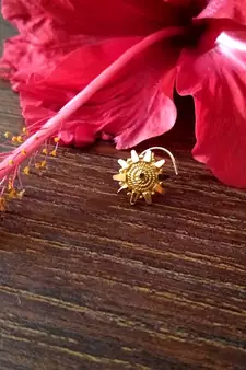 Designer Spiral Gold cubic zirconia nose-ring Nosepin