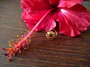 Sizzling Gold Meenakari cubic zirconia nose-ring or Nosepin 	 1